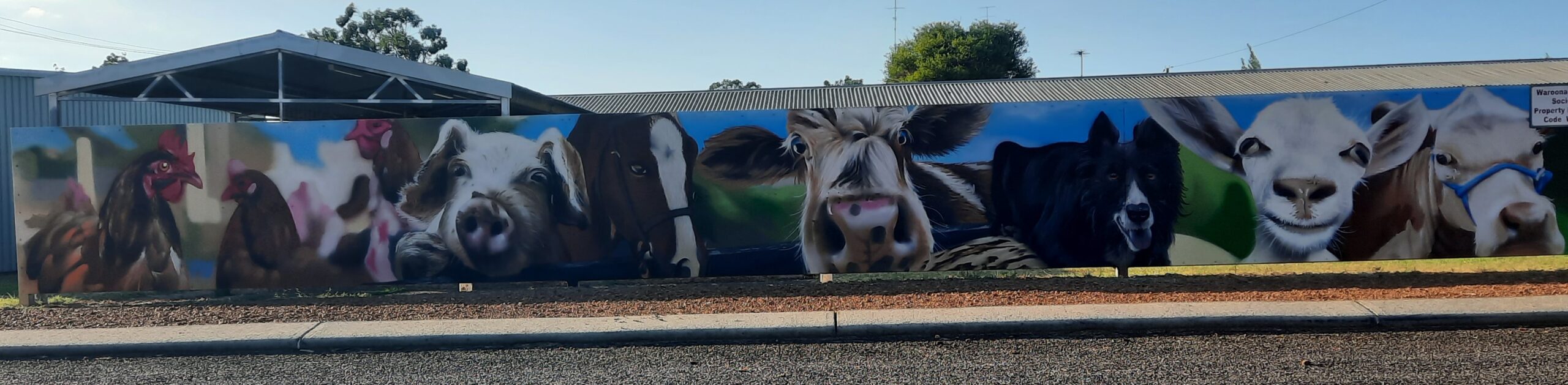 Animal Antics at the Showgrounds Showgrounds Mural 2023